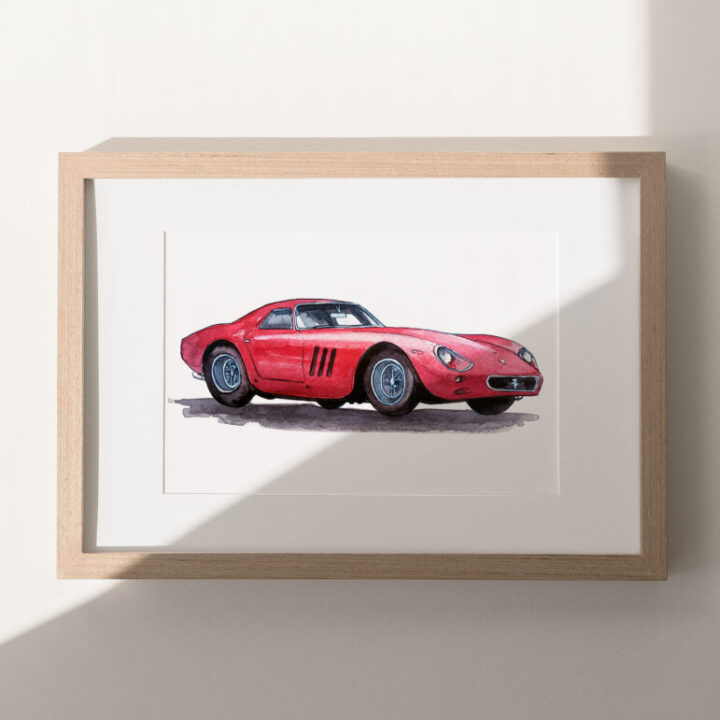 Lámina enmarcada con ilustración de Ferrari 250 GTA rojo pintado en acuarela sobre fondo blanco con marco de madera natural