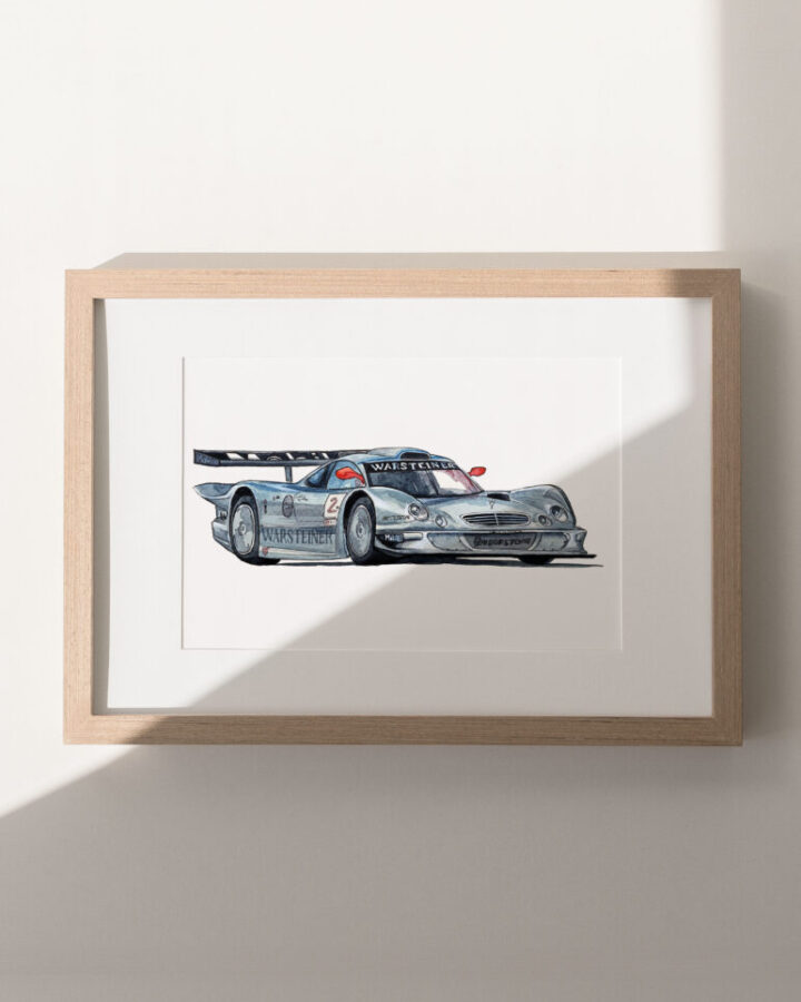 Lamina enmarcada con ilustracion artesanal de un Mercedes CLK GTR AMG de competicion dibujado a mano con tecnica mixta